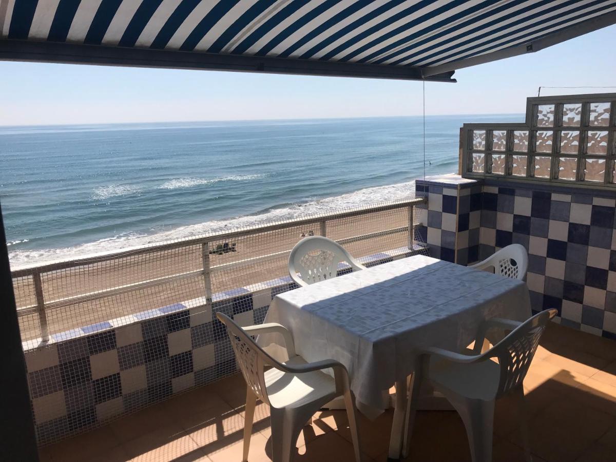 Beachfront And Peaceful Apartment Mareny Barraquetas Екстериор снимка